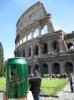 Kukko-olutta vähän erikoisemmassa paikassa nautittuna @ Colosseum, Rooma.