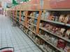 Gluteenittomien tuotteiden hylly Parco Leonardo -kauppakeskuksen Auchan -tavaratalossa @Rooma