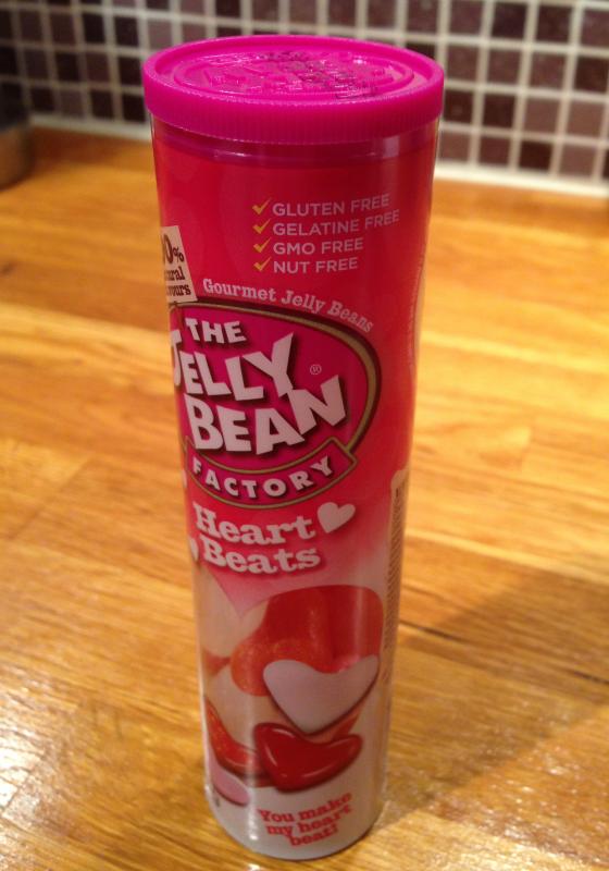 Loistava lahja lähimmäiselle - gluteenittomat Jelly Bean -sydämet.
