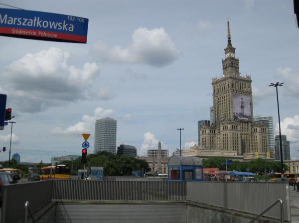 Keliaakikko Varsovassa