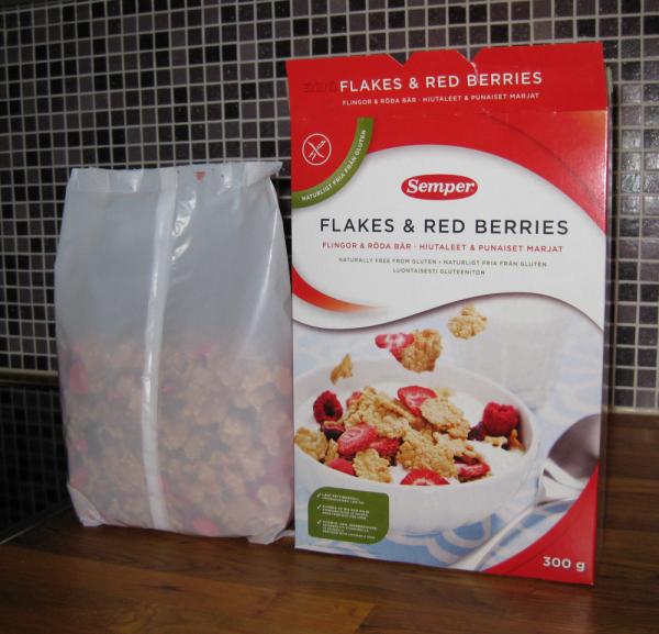Huijausta? Lhes 6 euroa maksava Semperin Flakes &amp; Red Berries on vain puolillaan. Miksi noin iso paketti?