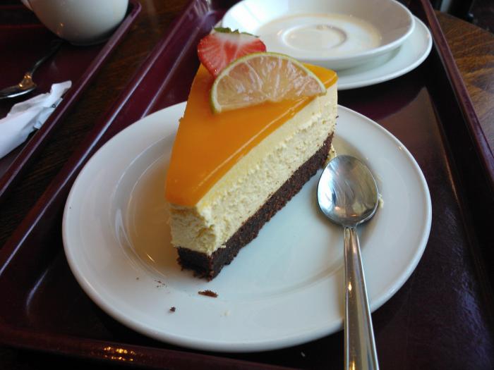 Moussekakkua Cafe Esplanadissa Helsingiss