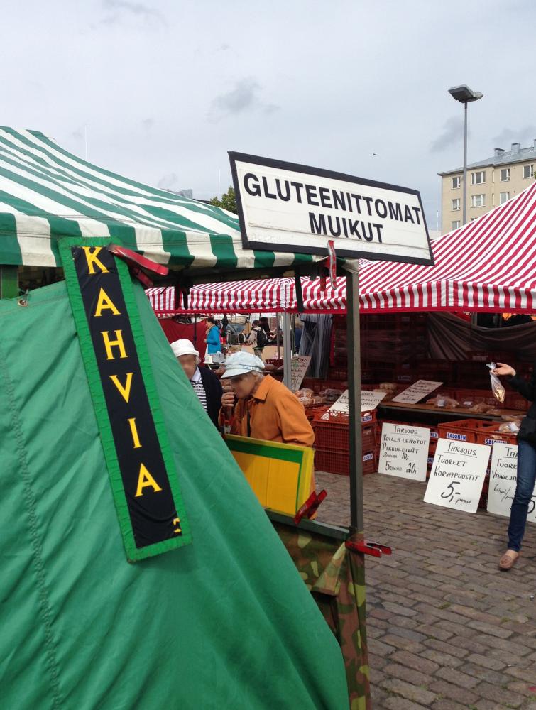 Gluteenittomia muikkuja Hakaniemen Maalaismarkkinoilla